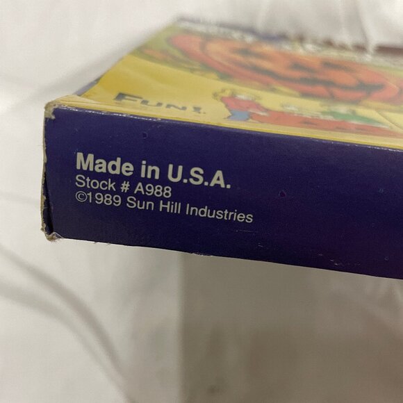 NOS Vintage Halloween Stuff A Pumpkin by Sun Hill Made in USA 114 gallon Leaf - Picture 14 of 14